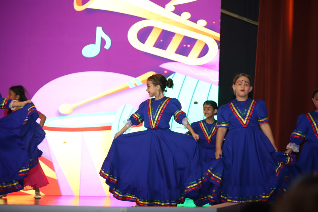 Noche Cultural